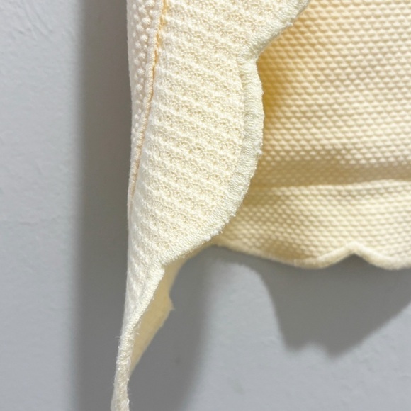 NOBLE EXCELLENCE Replacement Euro Pillow Sham Textured Matelassé Scalloped Edge - Picture 3 of 8